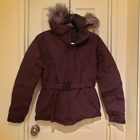 North Face burgundy/purple coat - Picture 3 of 8